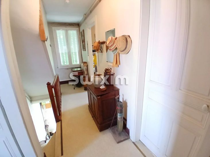 Vendita Casa Champagnole 9&nbsp;Camere 172.4&nbsp;m²