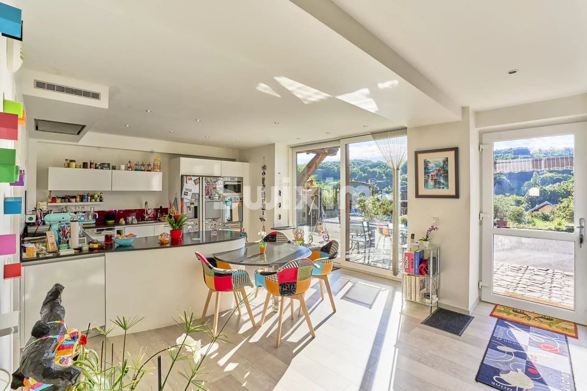 house 11 Rooms for sale on La Muraz (74560)