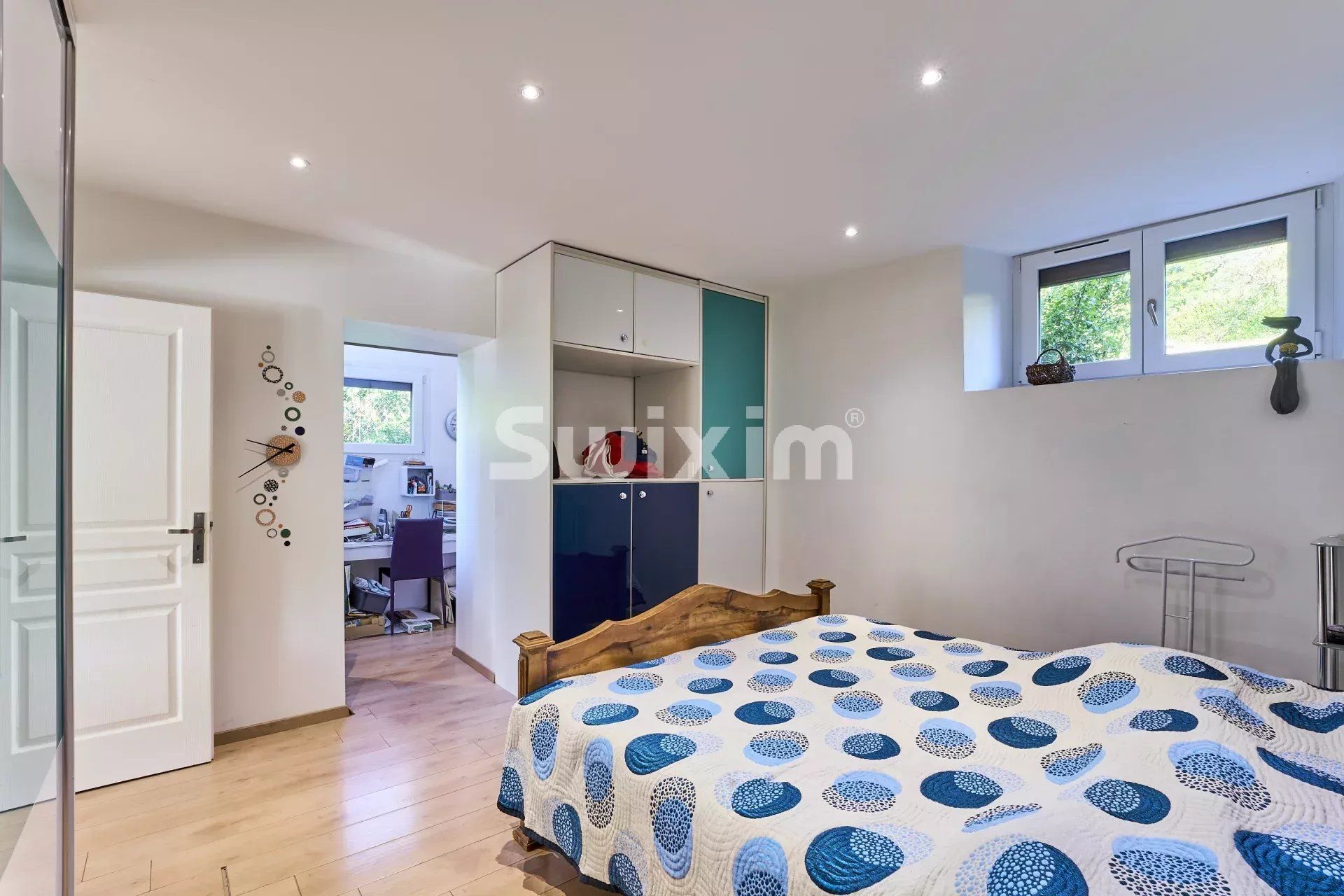 house 11 Rooms for sale on La Muraz (74560)