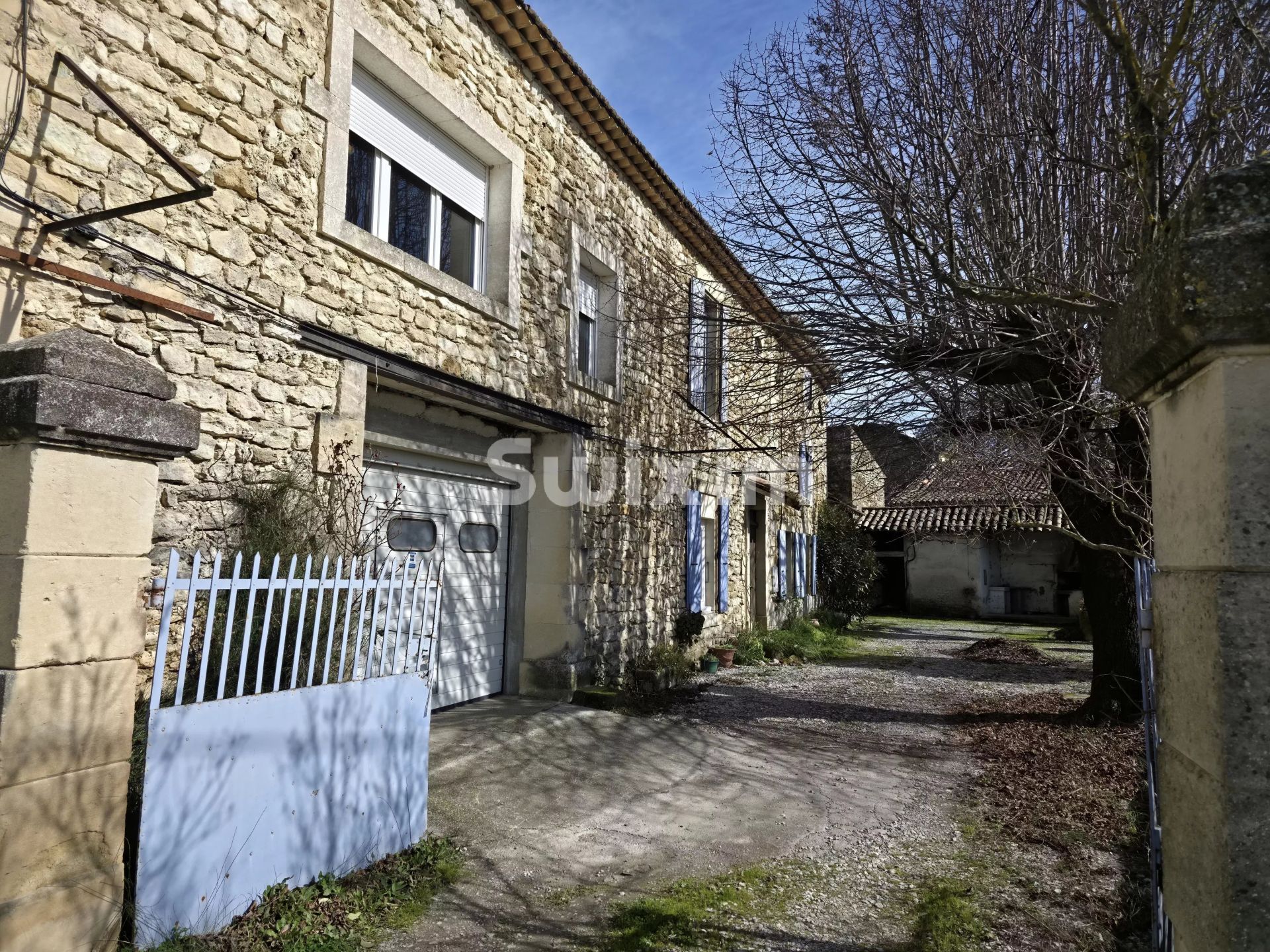 casa 11 Quartos para venda sobre Grignan (26230)