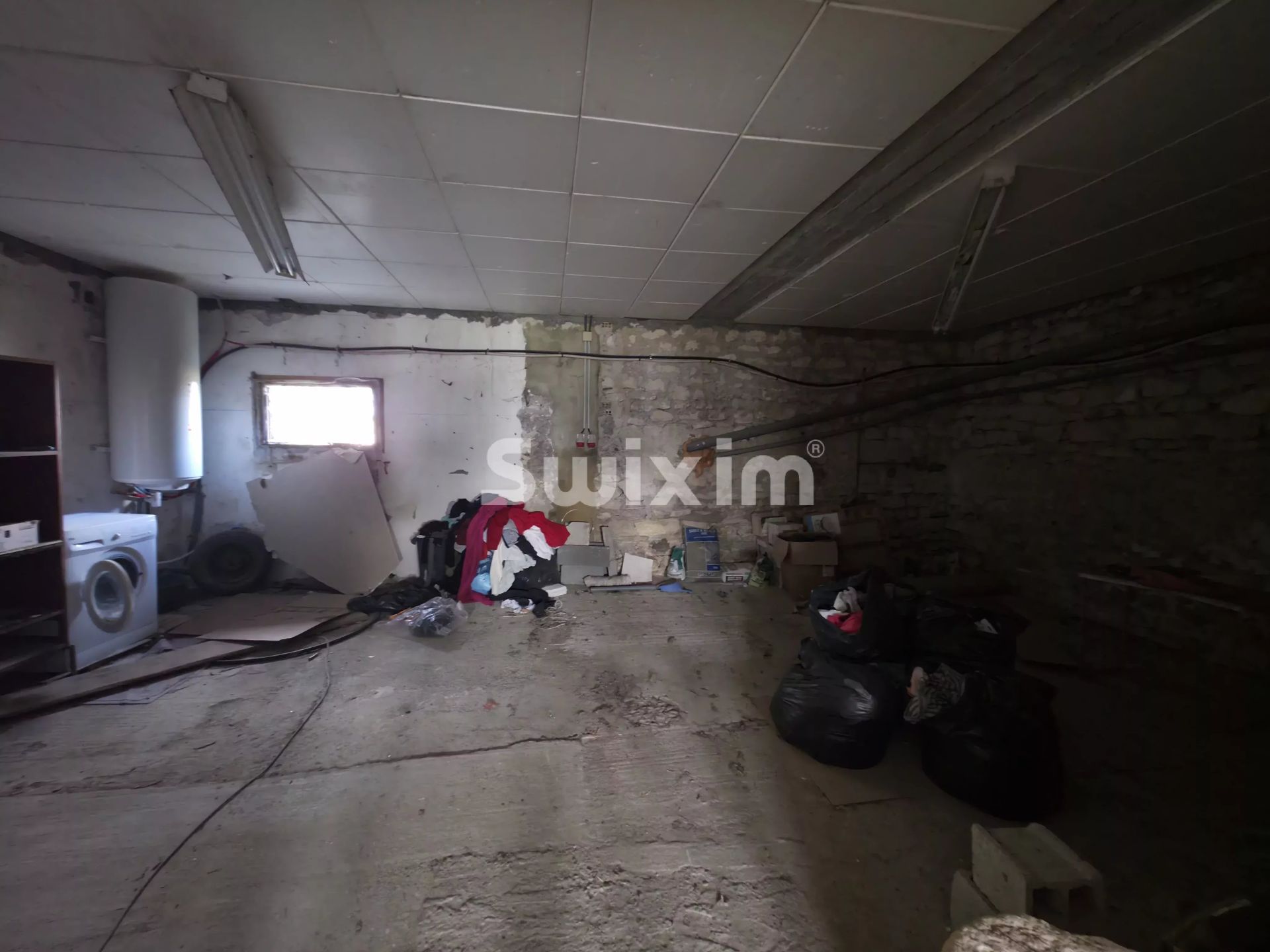 casa 11 Camere in vendita su Grignan (26230)