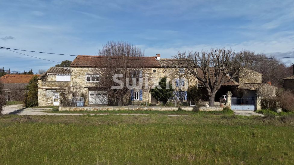 Venta Casa Grignan 11&nbsp;Salas 230&nbsp;m²