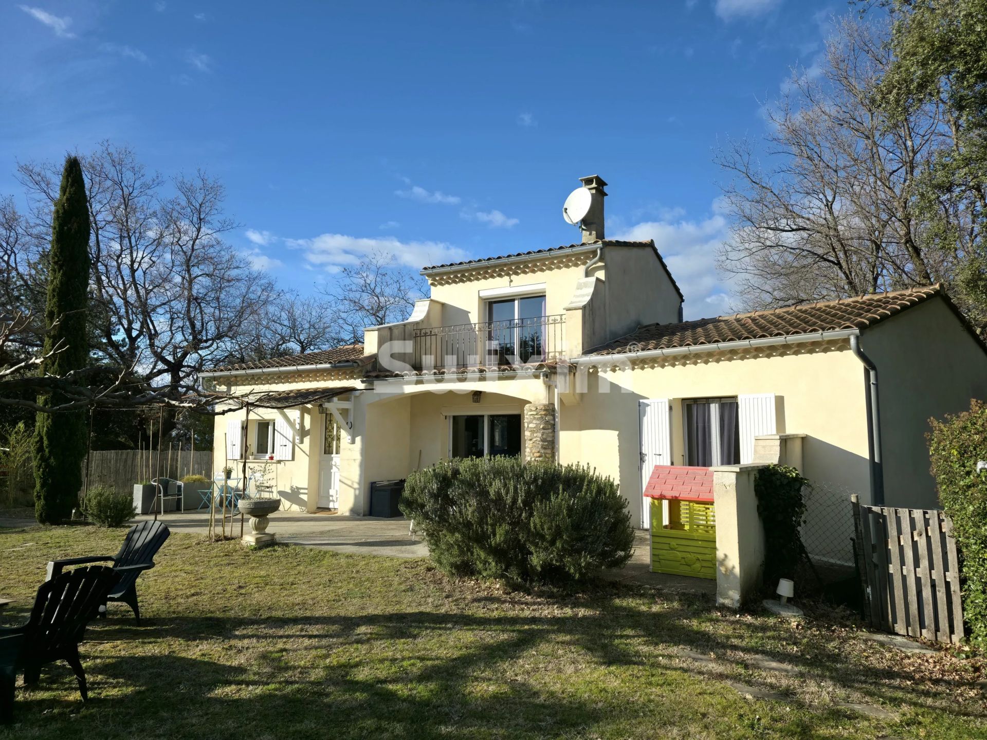 casa 8 Quartos para venda sobre Valréas (84600)