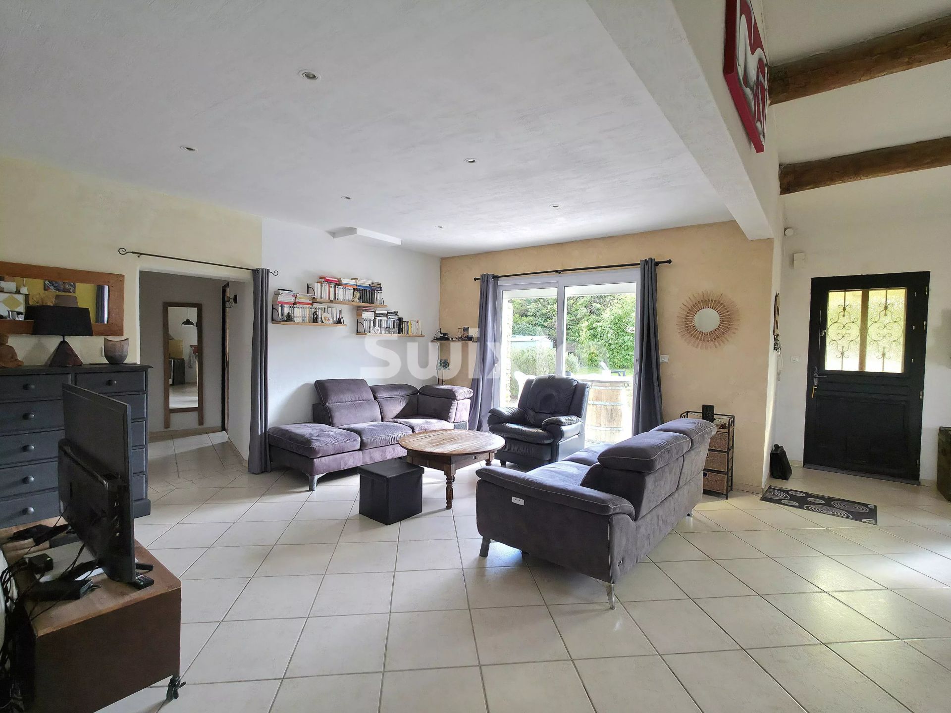 casa 8 Quartos para venda sobre Valréas (84600)