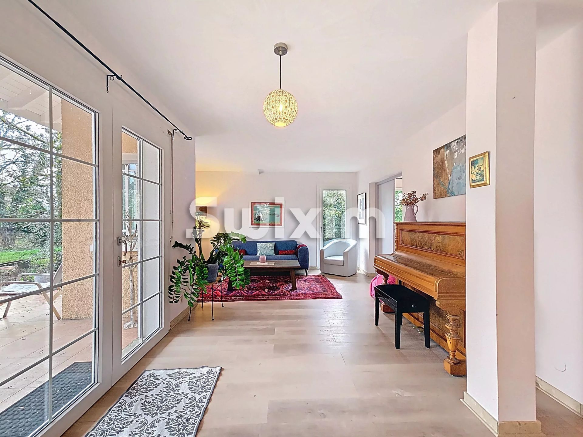 casa 5 Salas en venta en Sauverny (01220)