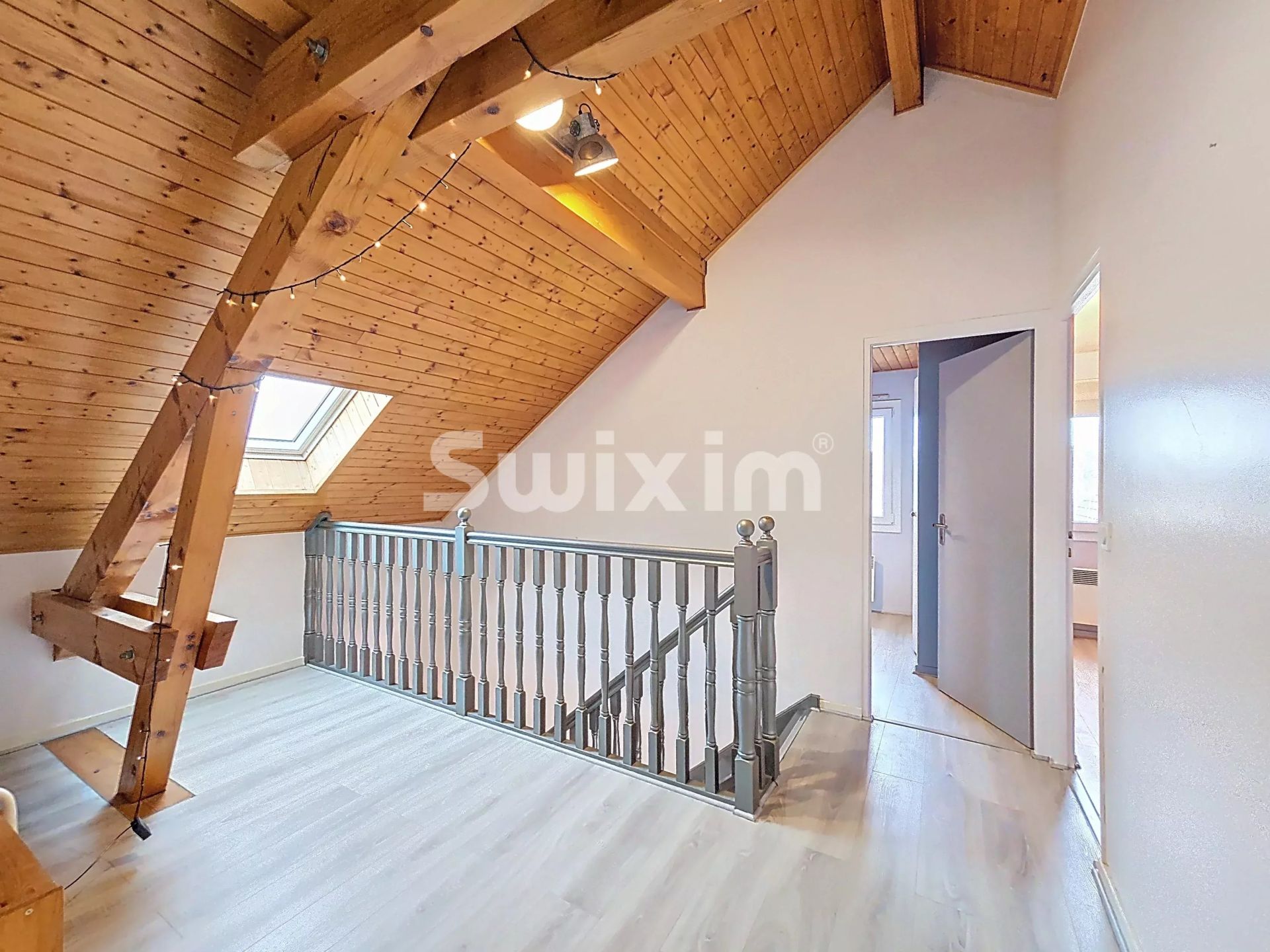 haus 5 Zimmer zum verkauf auf Sauverny (01220)