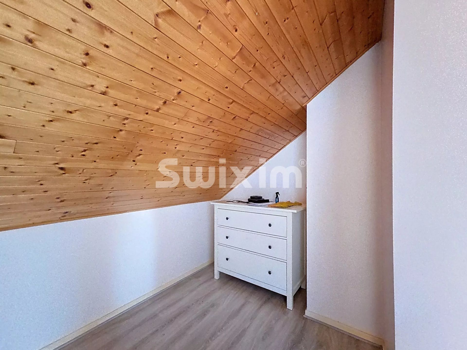 haus 5 Zimmer zum verkauf auf Sauverny (01220)