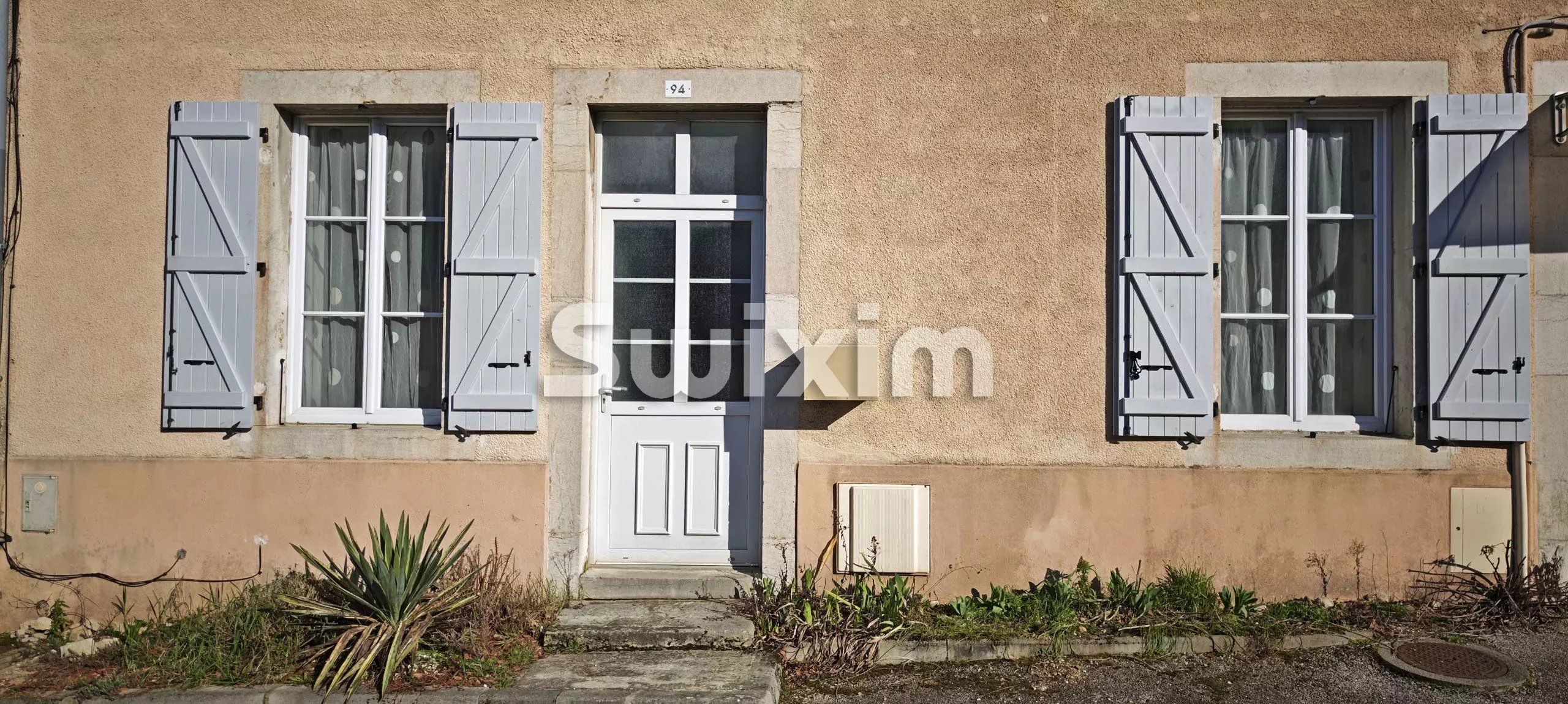 casa 5 Quartos para venda sobre Dole (39100)