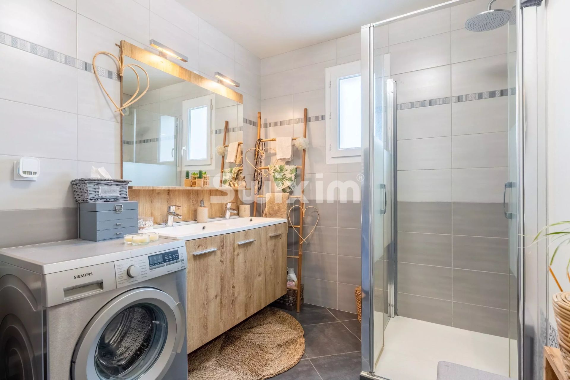 apartment 3 Rooms for sale on Poisy (74330)