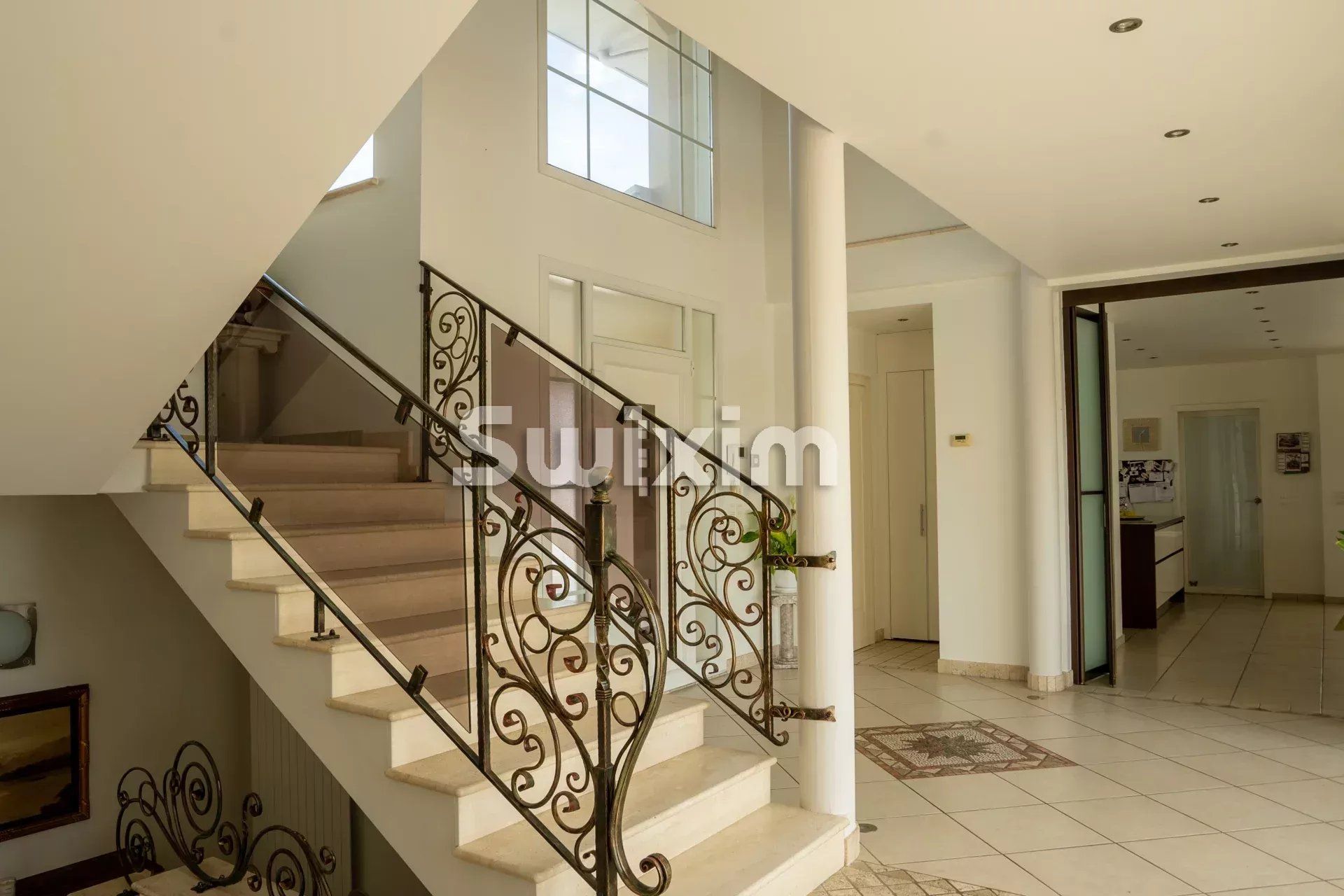 casa 9 Salas en venta en Veigy-Foncenex (74140)