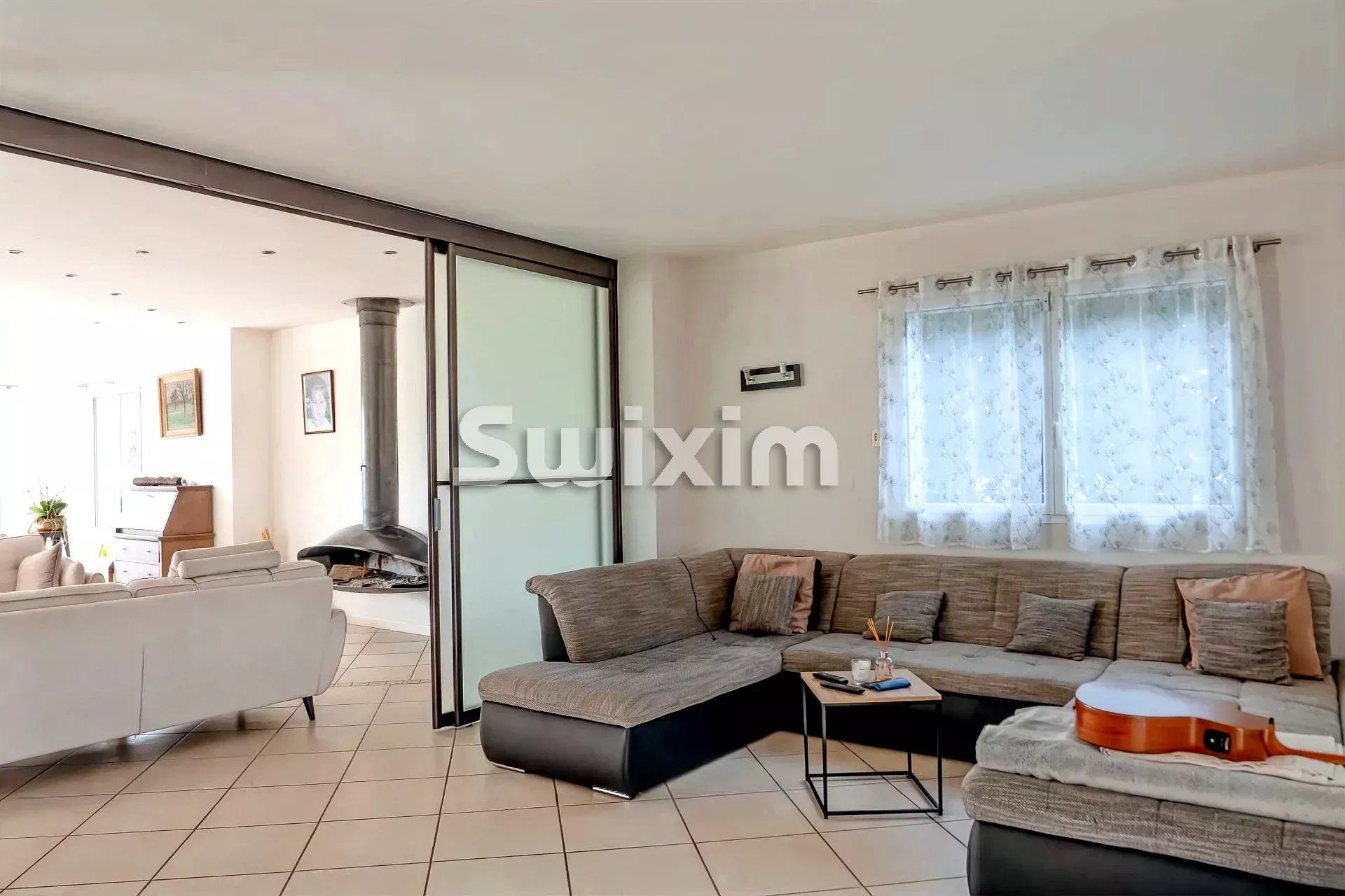 casa 9 Salas en venta en Veigy-Foncenex (74140)