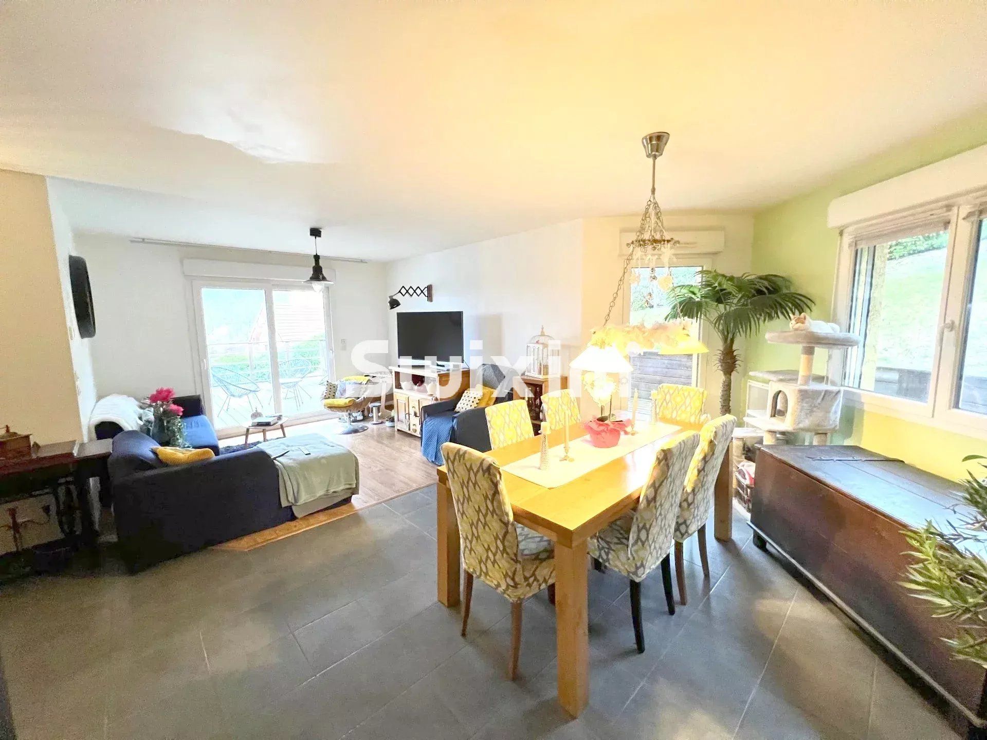 casa 5 Quartos para venda sobre Moirans-en-Montagne (39260)