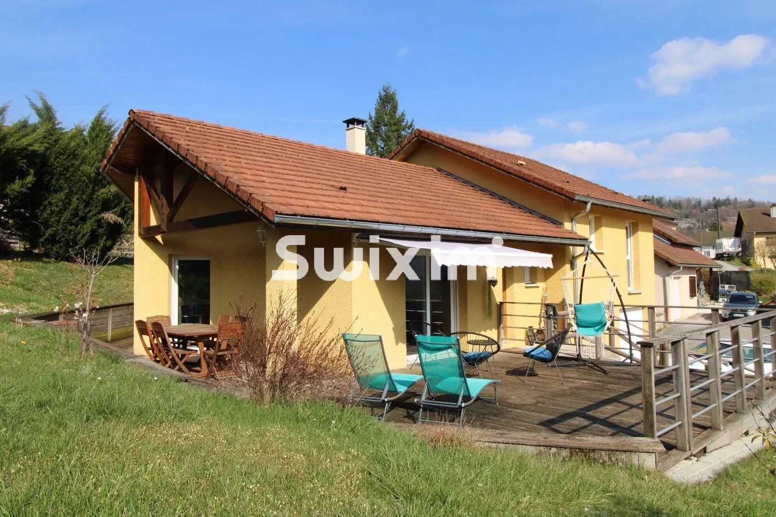 casa 5 Quartos para venda sobre Moirans-en-Montagne (39260)