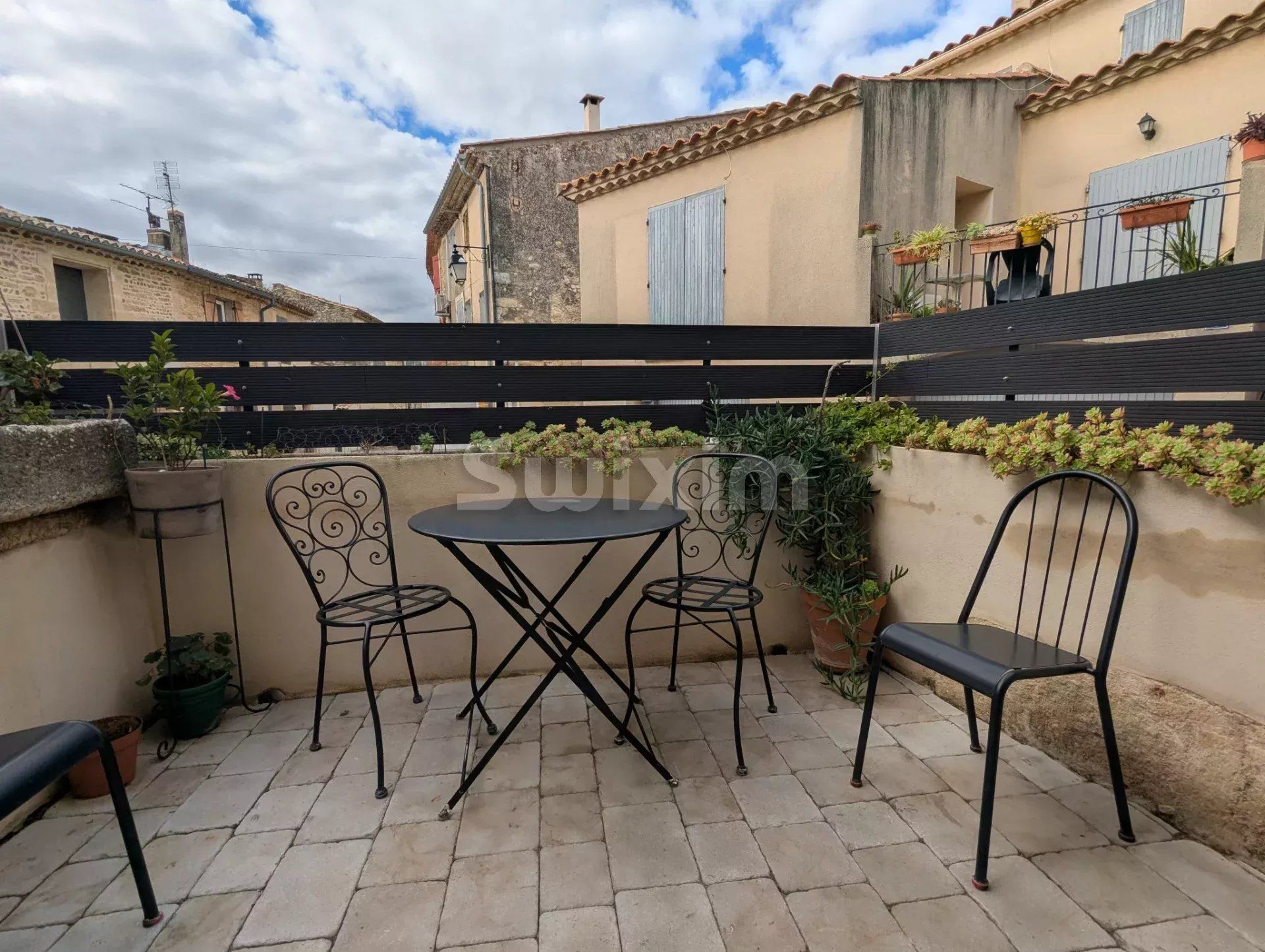 maison 8 Pièces en vente sur Remoulins (30210)