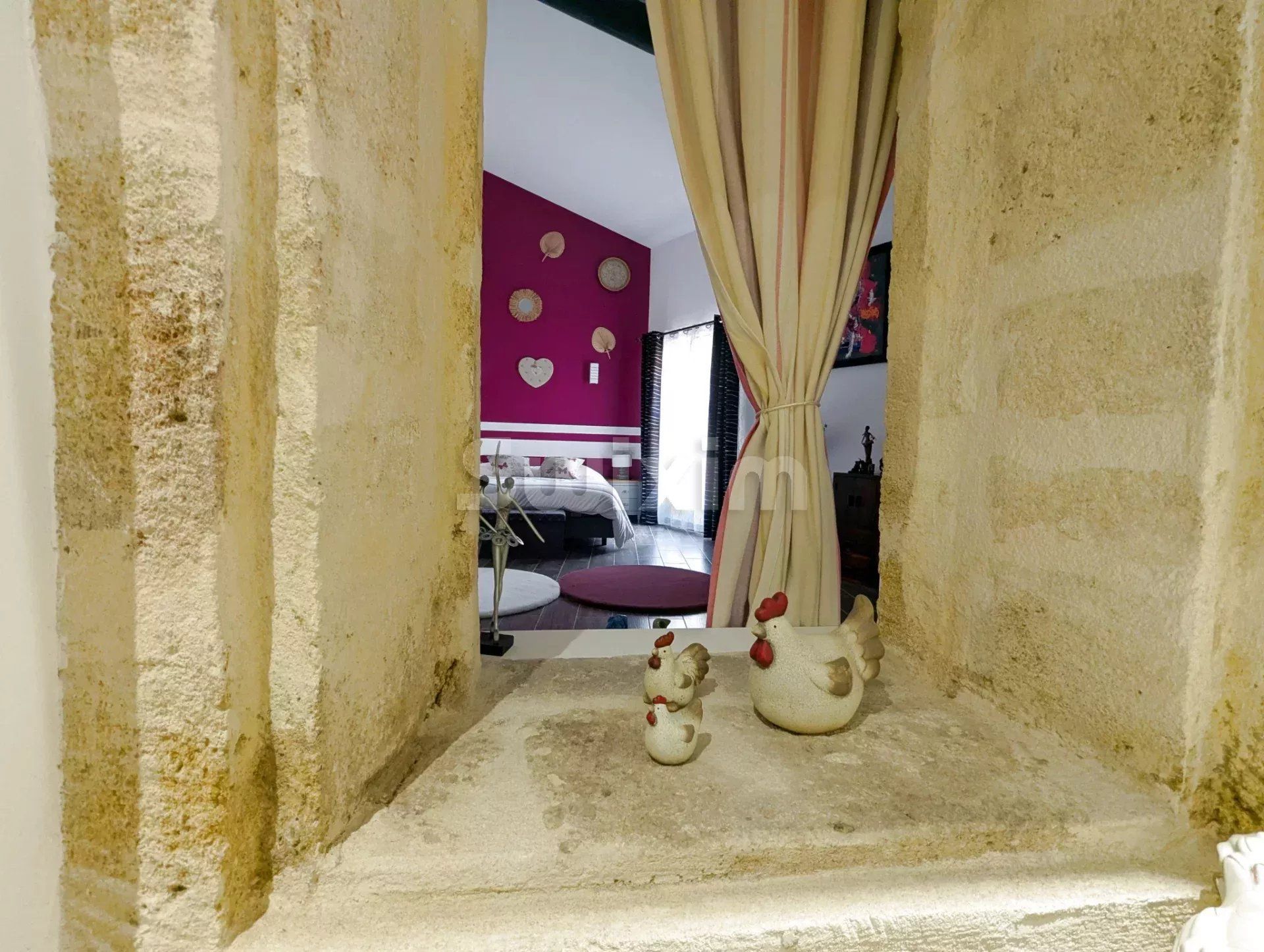 maison 8 Pièces en vente sur Remoulins (30210)