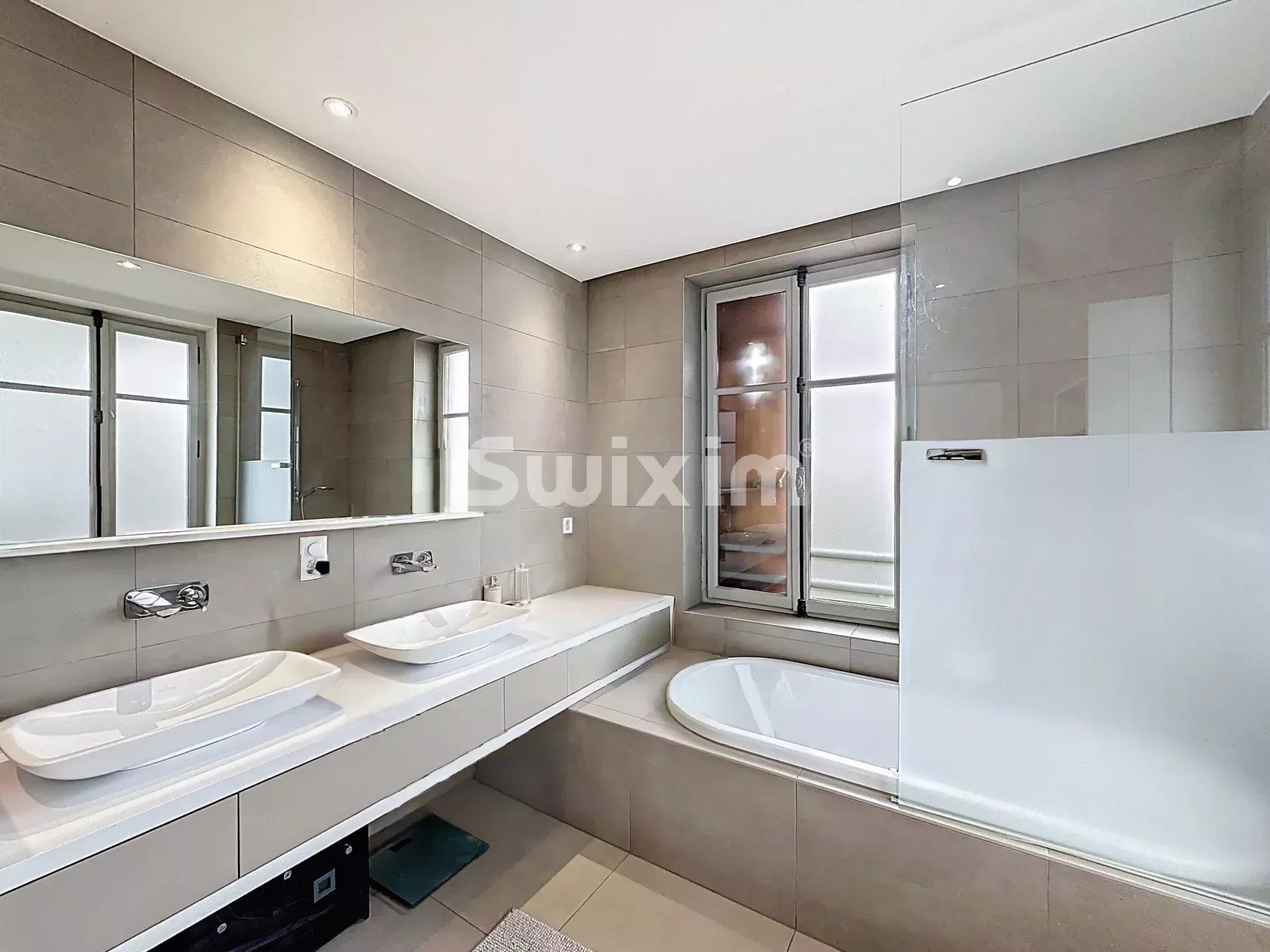 maison 6 Pièces en vente sur Bellevue (1293)