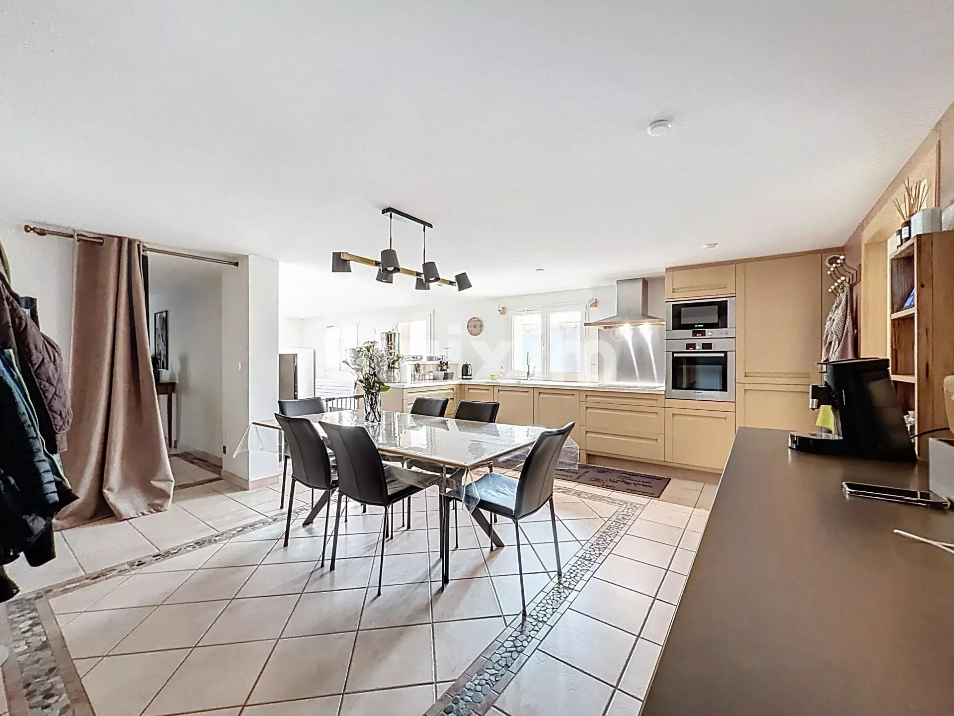 haus 6 Zimmer zum verkauf auf Saint-Jean-de-Gonville (01630)