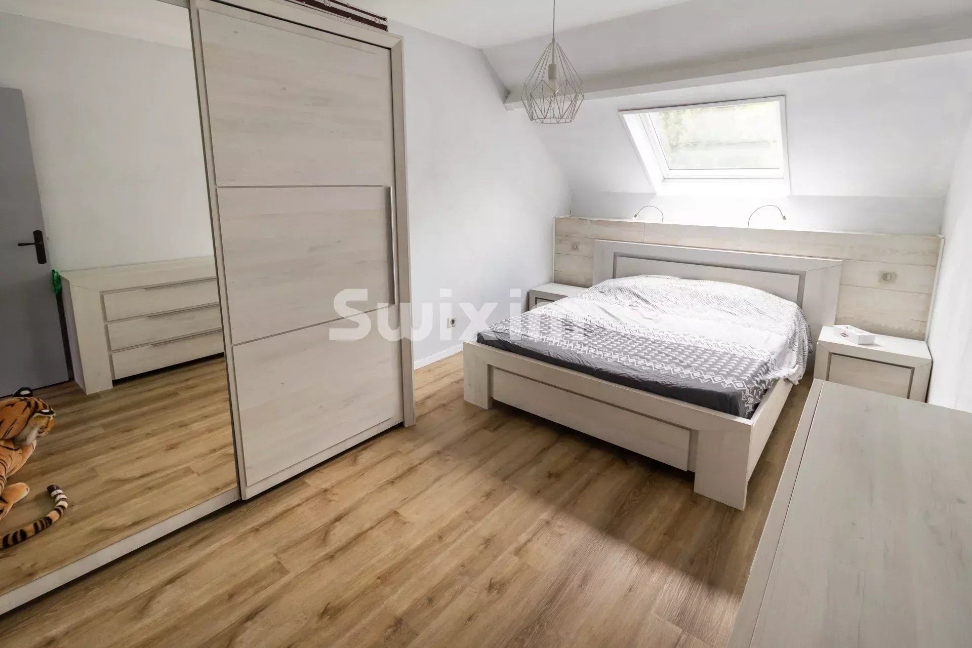 apartment 6 Rooms for sale on Chalon-sur-Saône (71100)