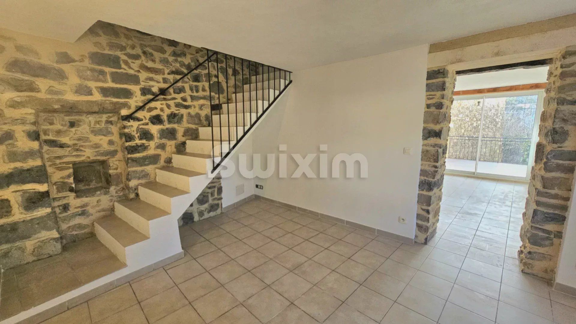 house 4 Rooms for sale on Alès (30100)