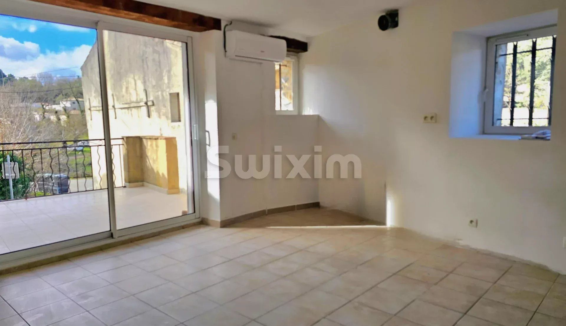 house 4 Rooms for sale on Alès (30100)