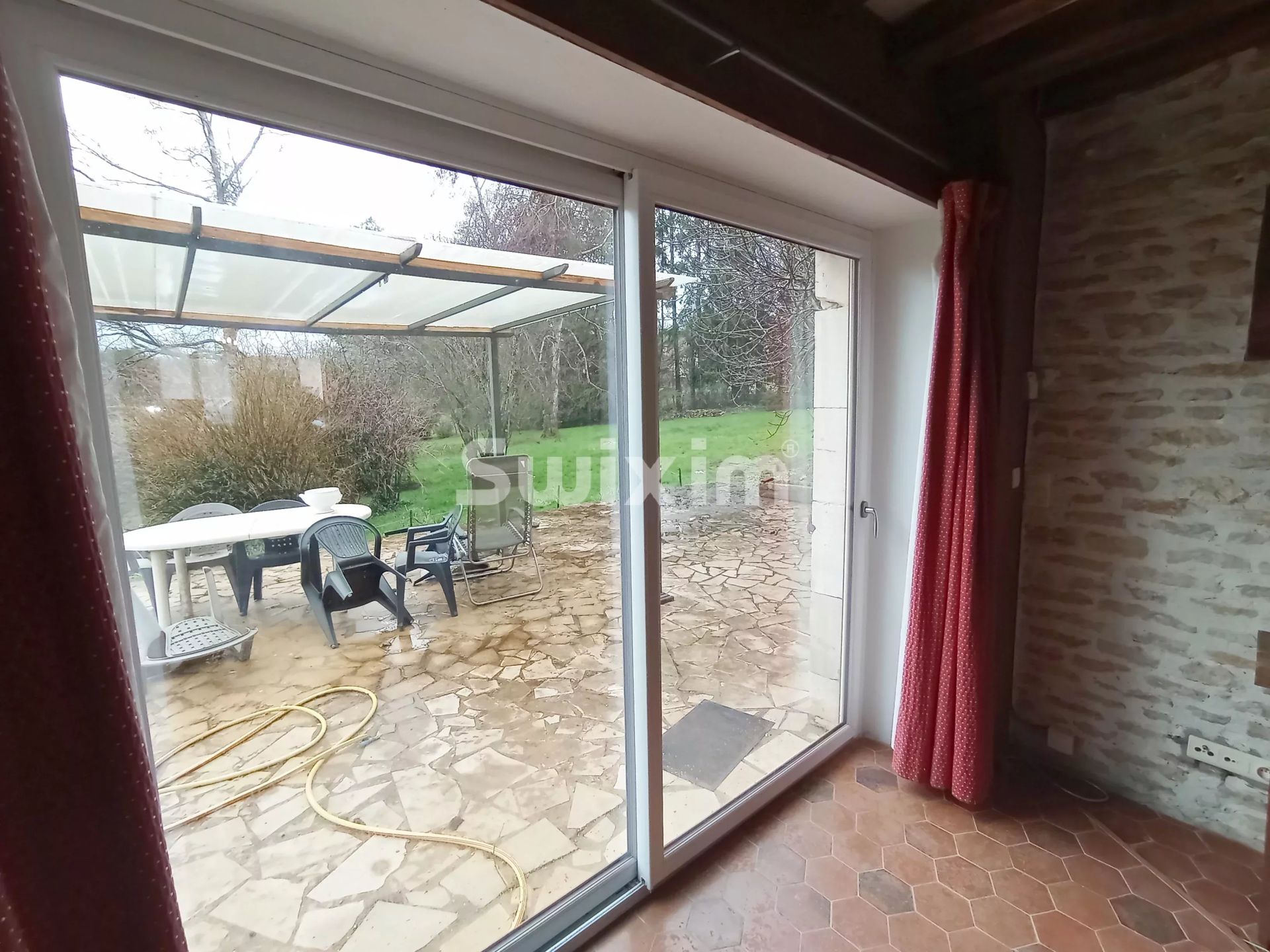 maison en vente sur Montillot (89660)