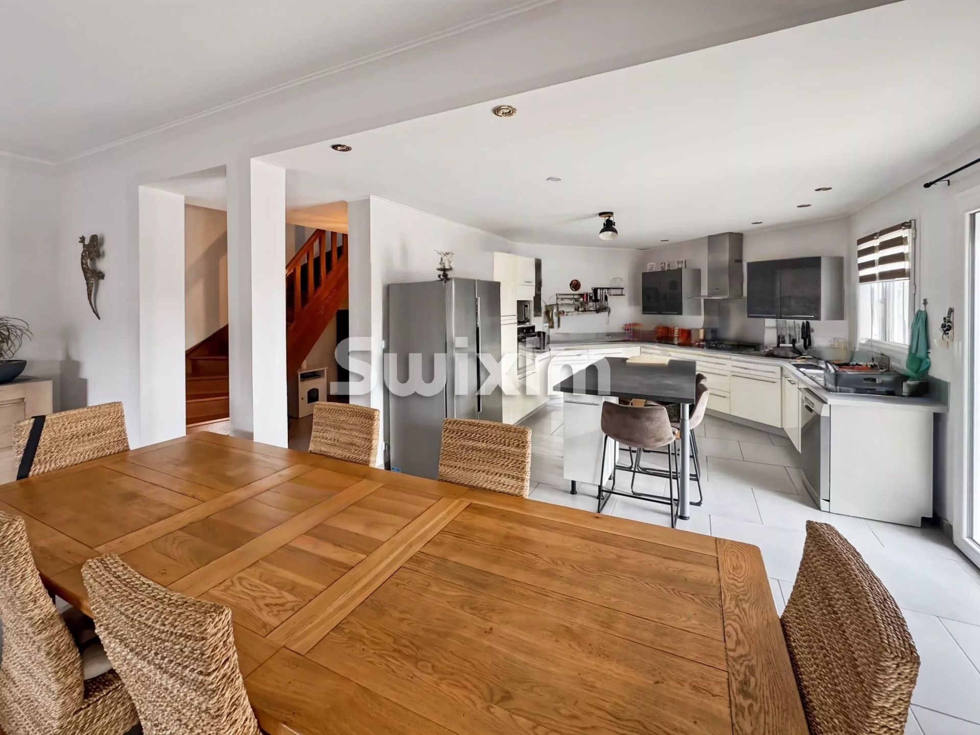 casa 6 Salas en venta en Saint-Paul-Trois-Châteaux (26130)