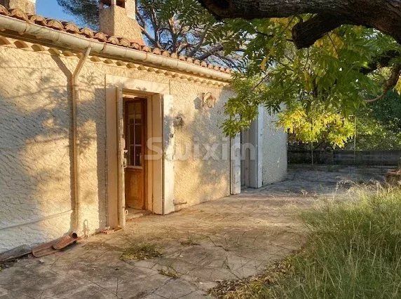 casa 5 Salas en venta en Nîmes (30000)