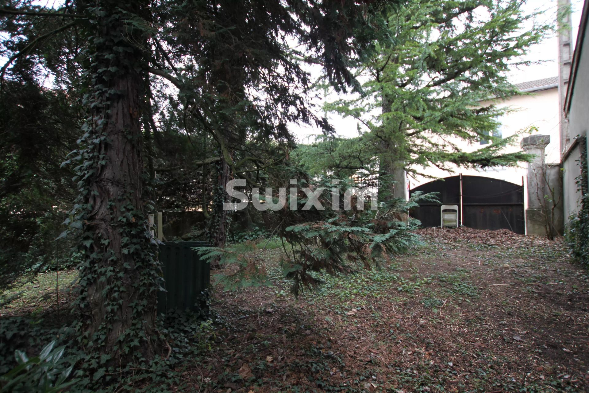 propriedade 12 Quartos para venda sobre Ambérieu-en-Bugey (01500)
