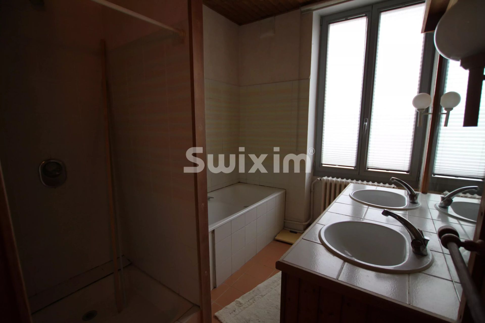 propriété 12 Pièces en vente sur Ambérieu-en-Bugey (01500)