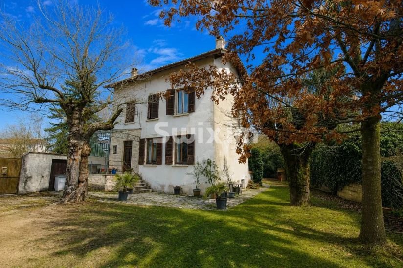 Vendita Proprietà Ambérieu-en-Bugey 12&nbsp;Camere 157&nbsp;m²