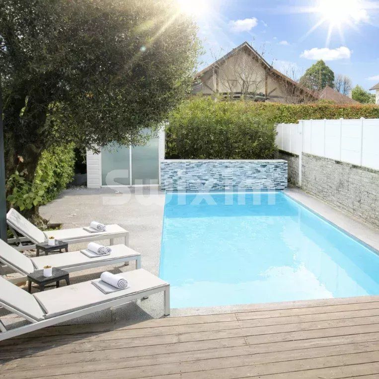 house 5 Rooms for sale on Aix-les-Bains (73100)