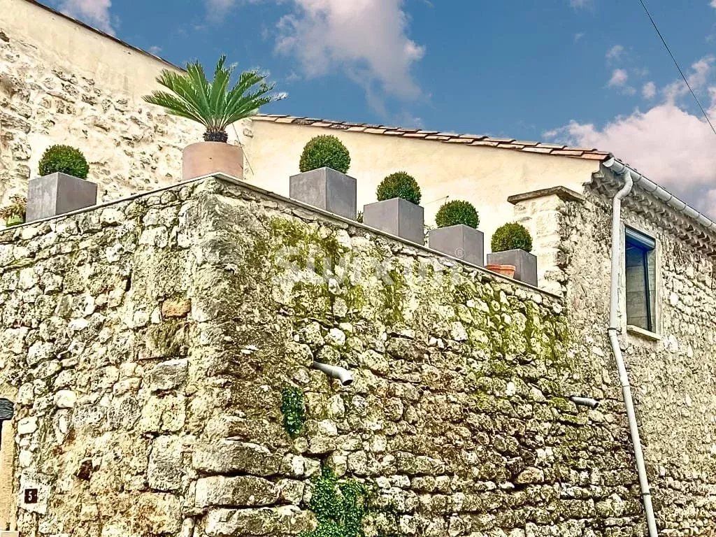 casa 5 Quartos para venda sobre Grignan (26230)