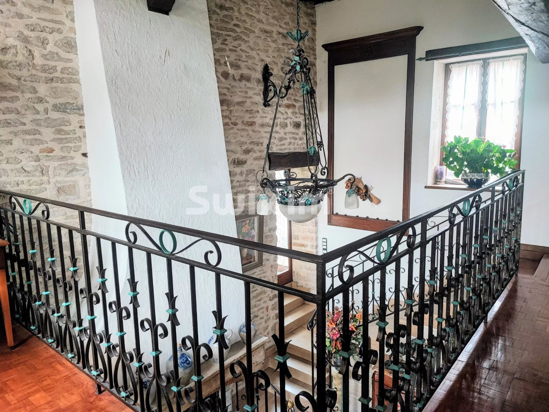 mill 6 Rooms for sale on Beaune (21200)
