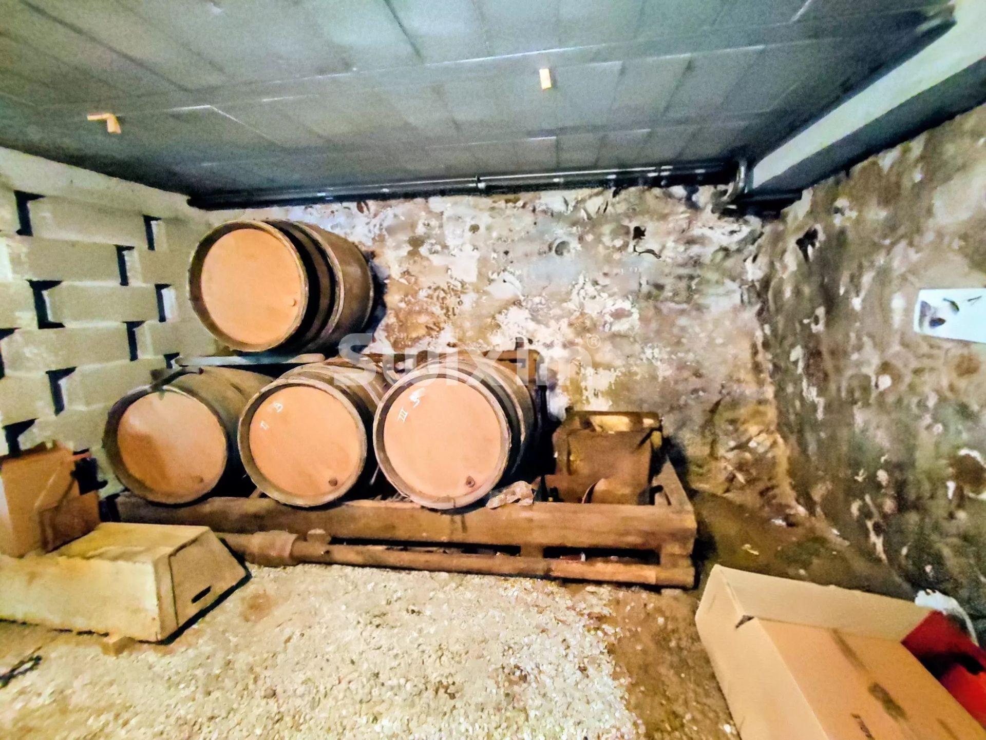 m&uuml;hle 6 Zimmer zum verkauf auf Beaune (21200)