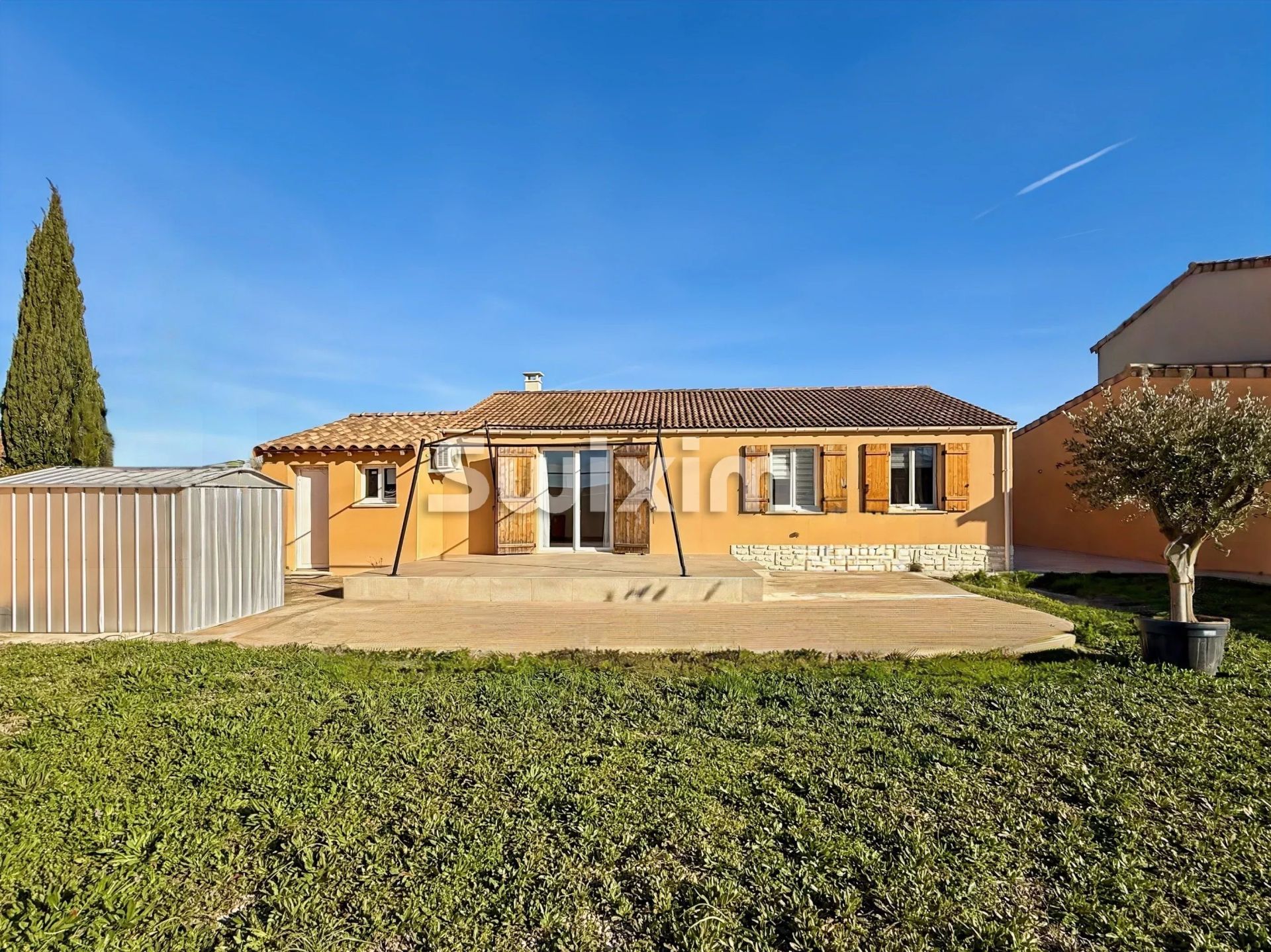 house 4 Rooms for sale on Pierrelatte (26700)