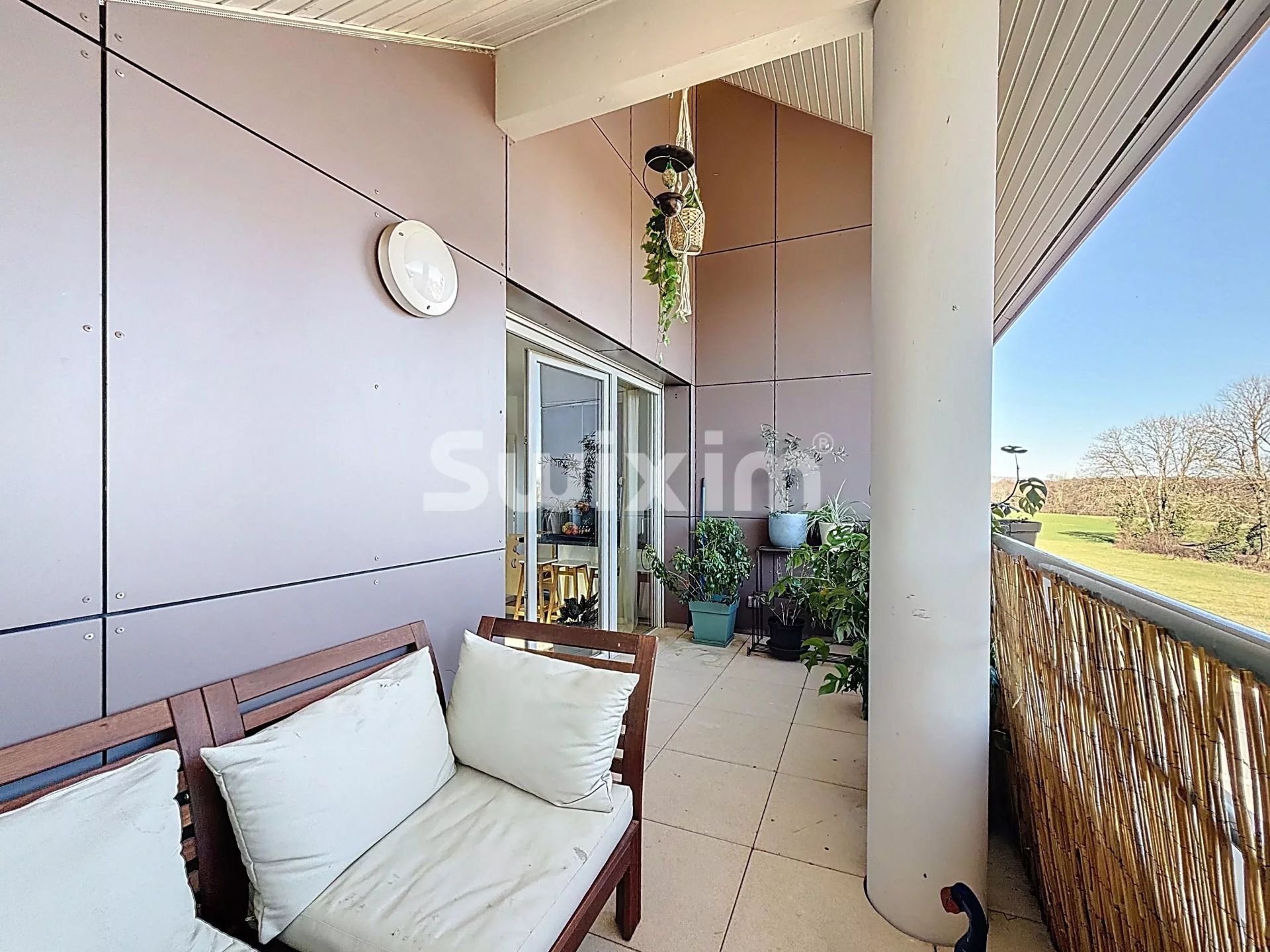 apartment 4 Rooms for sale on Divonne-les-Bains (01220)