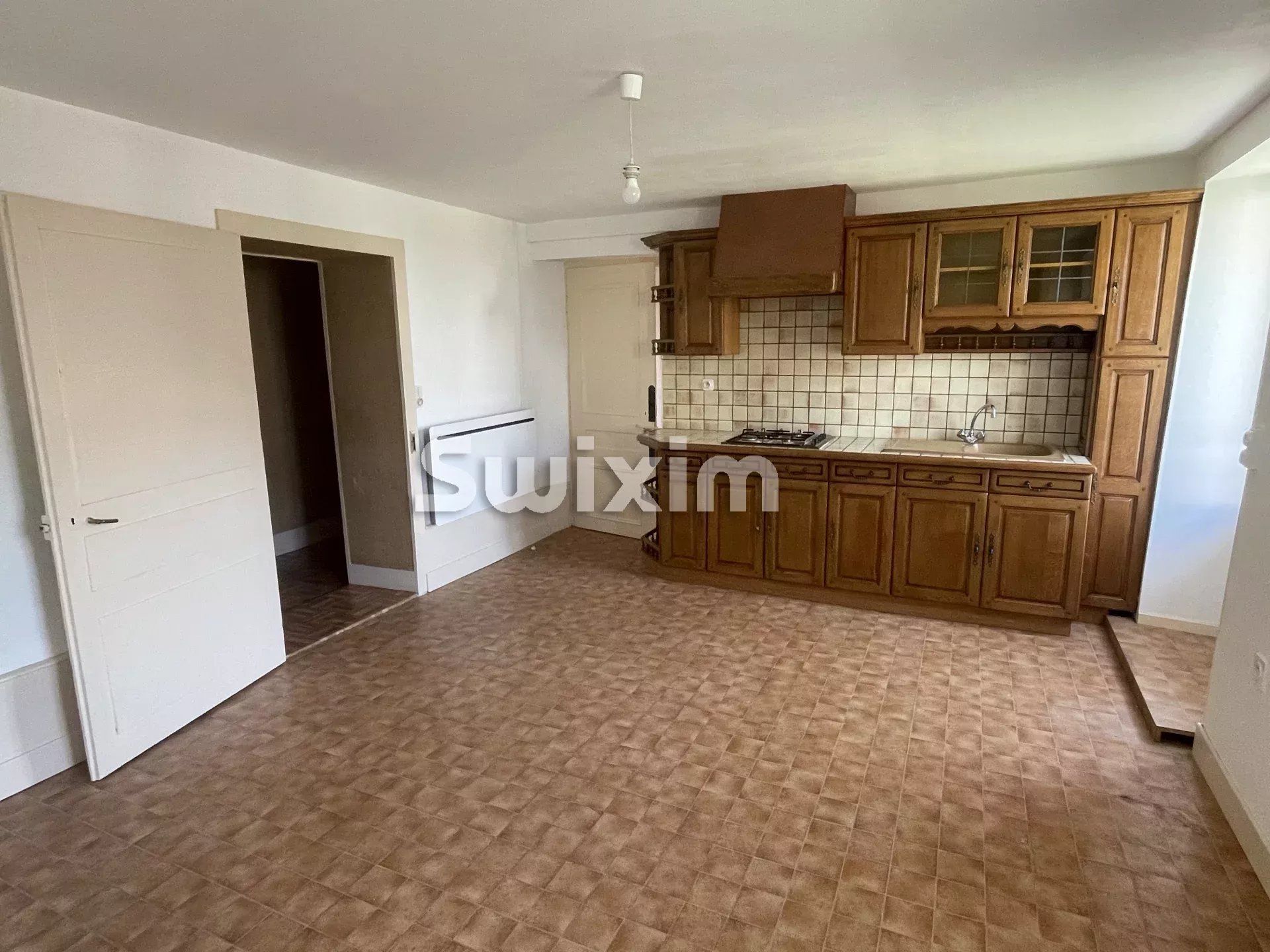 appartement 4 Zimmer zur miete auf Chaux-des-Crotenay (39150)