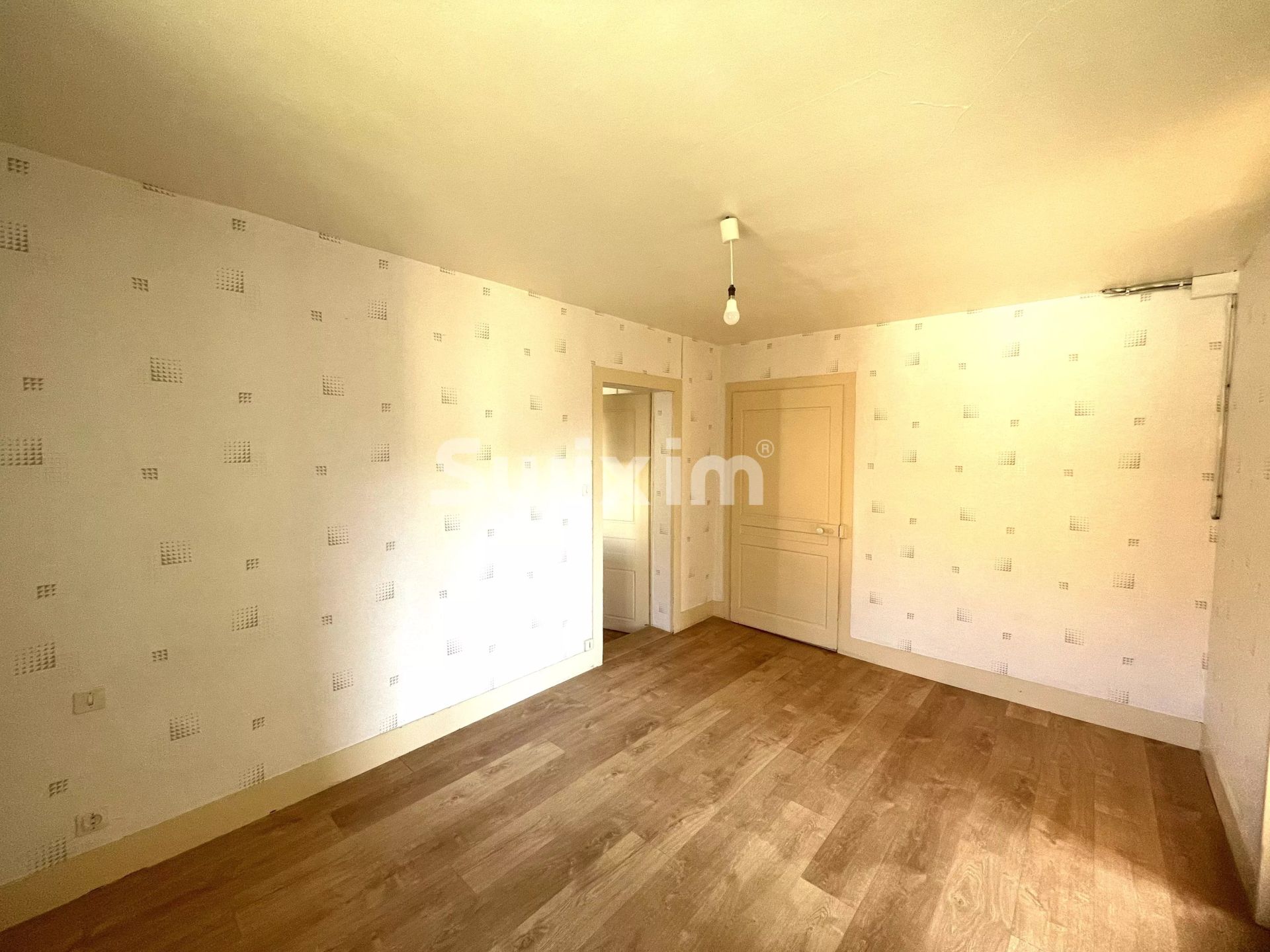appartement 4 Zimmer zur miete auf Chaux-des-Crotenay (39150)