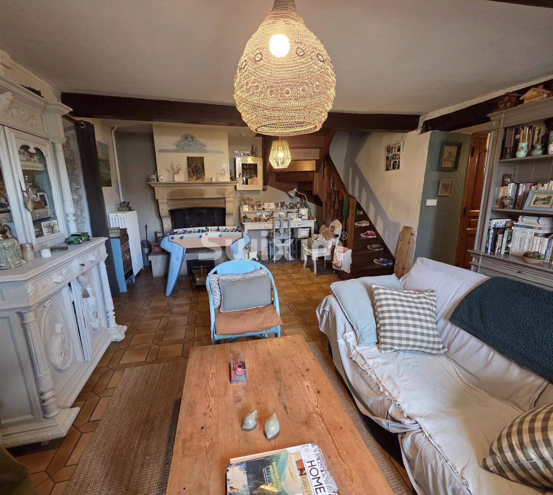 house 9 Rooms for sale on Buvilly (39800)