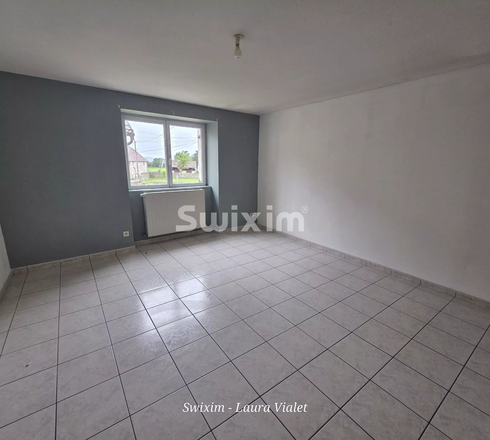 casa 9 Camere in vendita su Buvilly (39800)