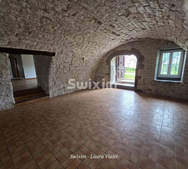 Vente Maison Buvilly 9&nbsp;Pièces 219&nbsp;m²