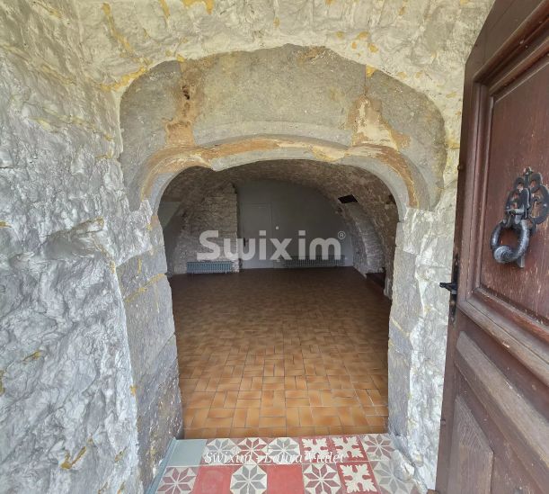Vente Maison Buvilly 9&nbsp;Pièces 219&nbsp;m²