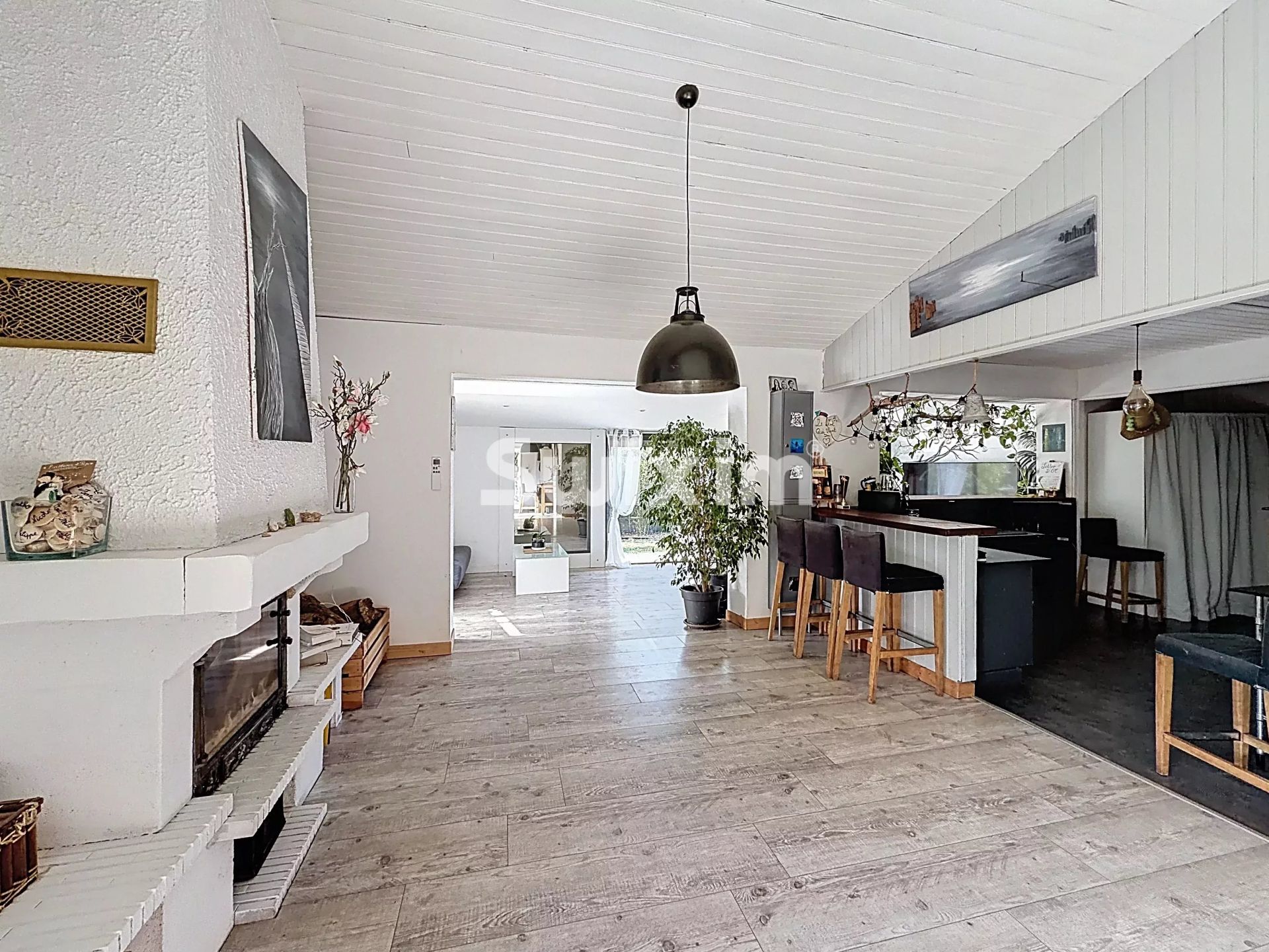 locais de atividade 8 Quartos para venda sobre Cestas (33610)