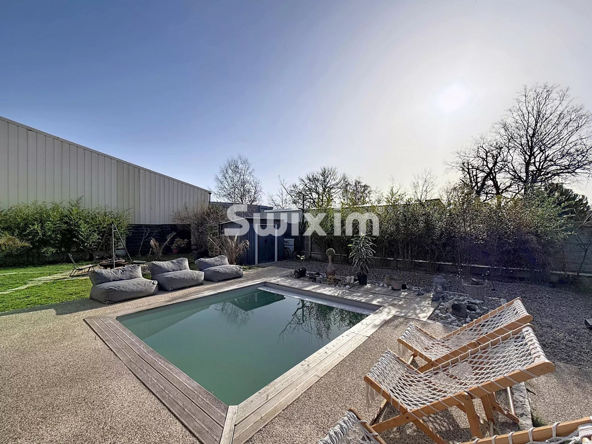 locais de atividade 8 Quartos para venda sobre Cestas (33610)