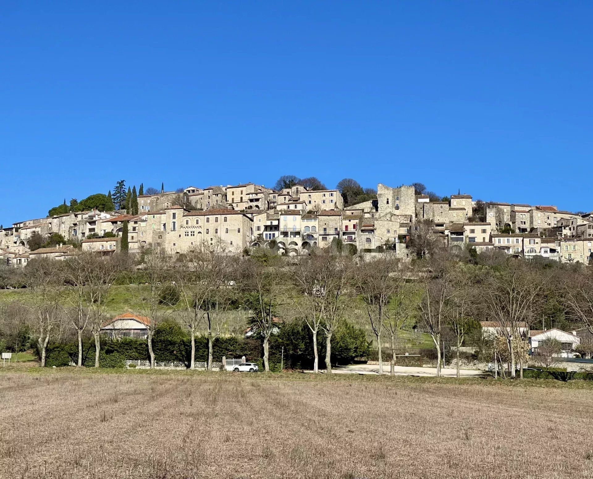 villa 5 Rooms for sale on Vézénobres (30360)