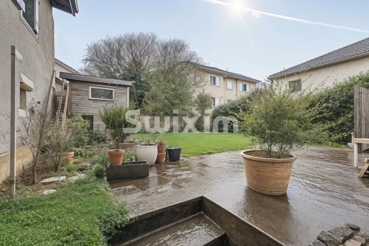 house 8 Rooms for sale on Thoiry (01710)