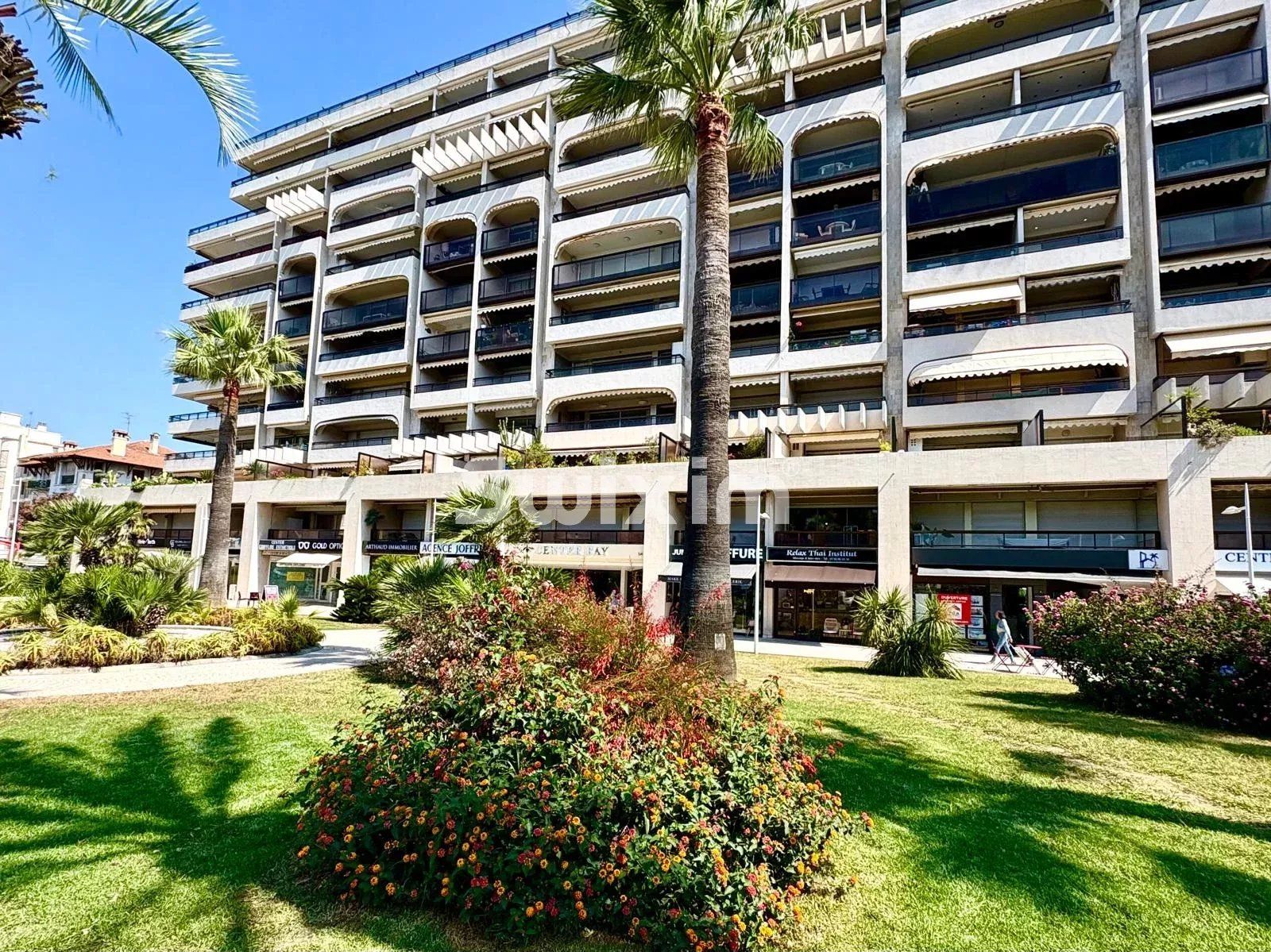 appartamento 4 Camere in vendita su Antibes (06600)