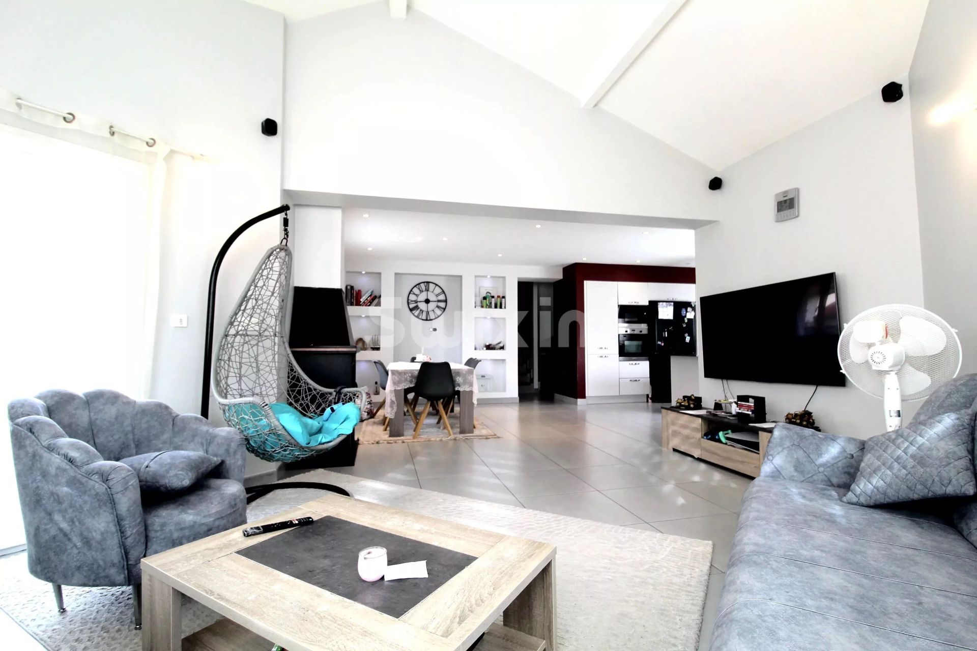 house 5 Rooms for sale on Scionzier (74950)