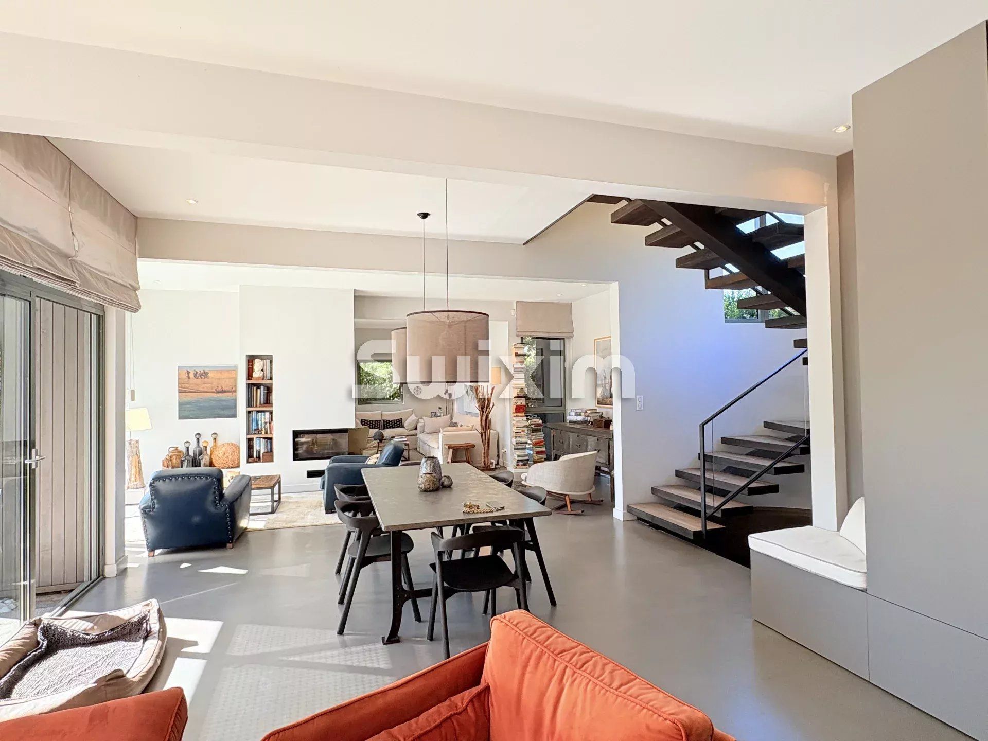 maison 6 Pièces en vente sur Saint-Raphaël (83700)