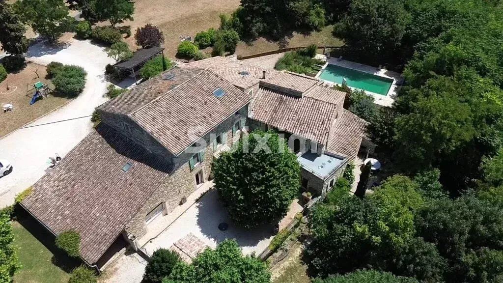 propriedade 24 Quartos para venda sobre Pont-de-Barret (26160)